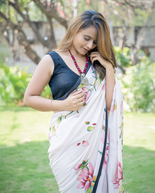 hand painted, pure crêpe silk Flamingo saree